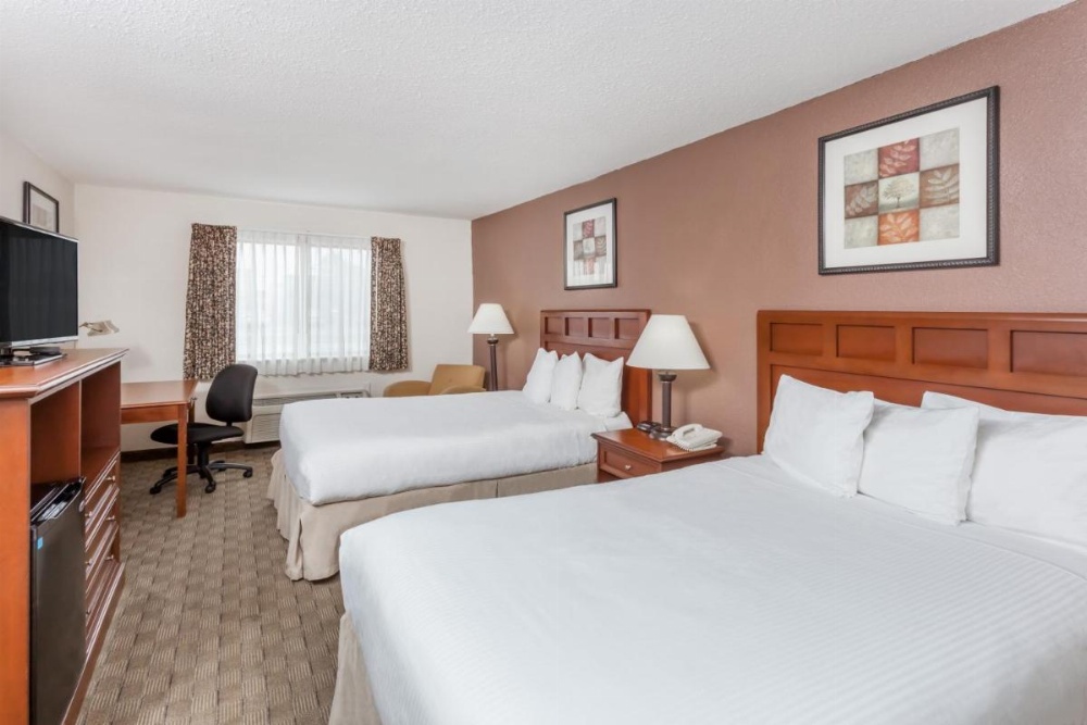 Room image 3